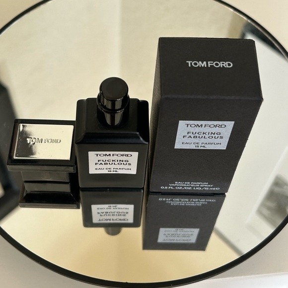 TOM FORD FUCKING FABULOUS Eau de PARFUM NIB Unisex Travel Spray 15ml NIB - Picture 5 of 11